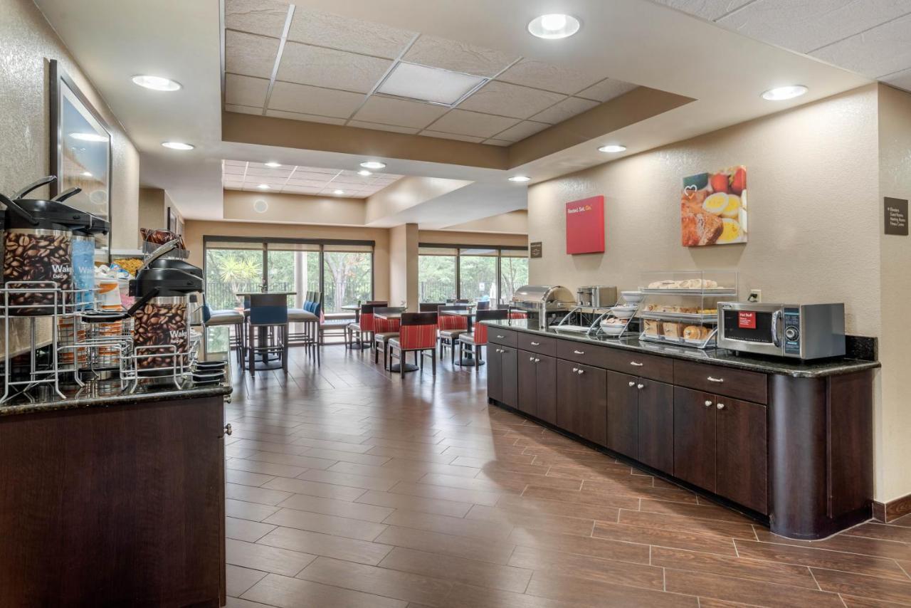 Comfort Suites Tallahassee Capitol - University Area Kültér fotó