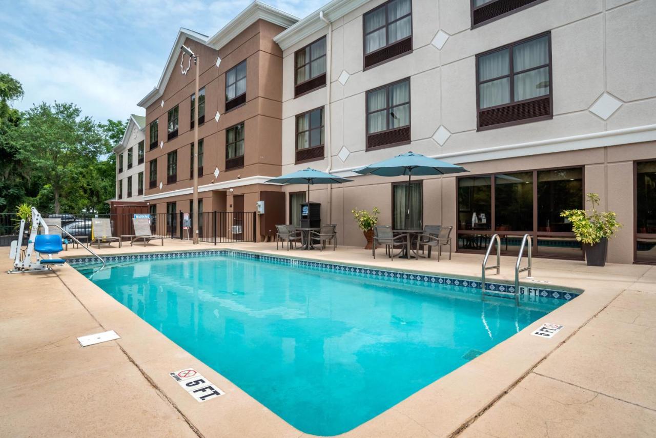 Comfort Suites Tallahassee Capitol - University Area Kültér fotó