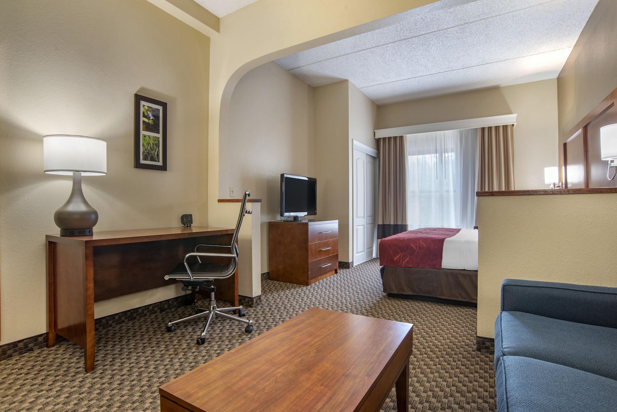 Comfort Suites Tallahassee Capitol - University Area Kültér fotó