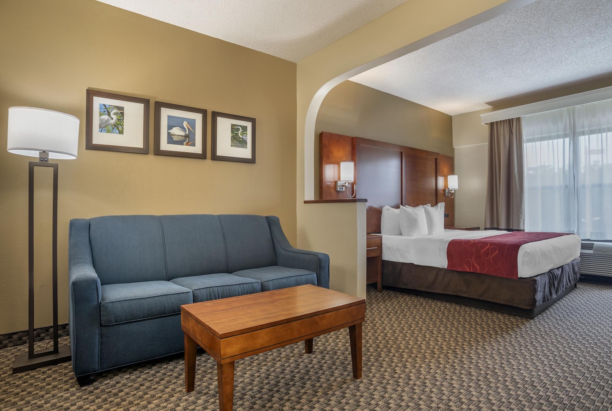Comfort Suites Tallahassee Capitol - University Area Kültér fotó