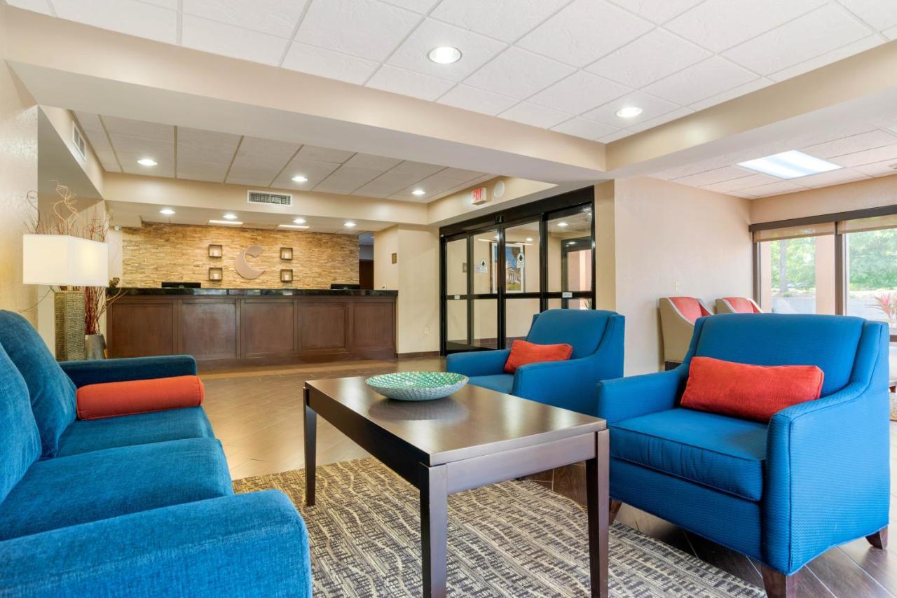 Comfort Suites Tallahassee Capitol - University Area Kültér fotó