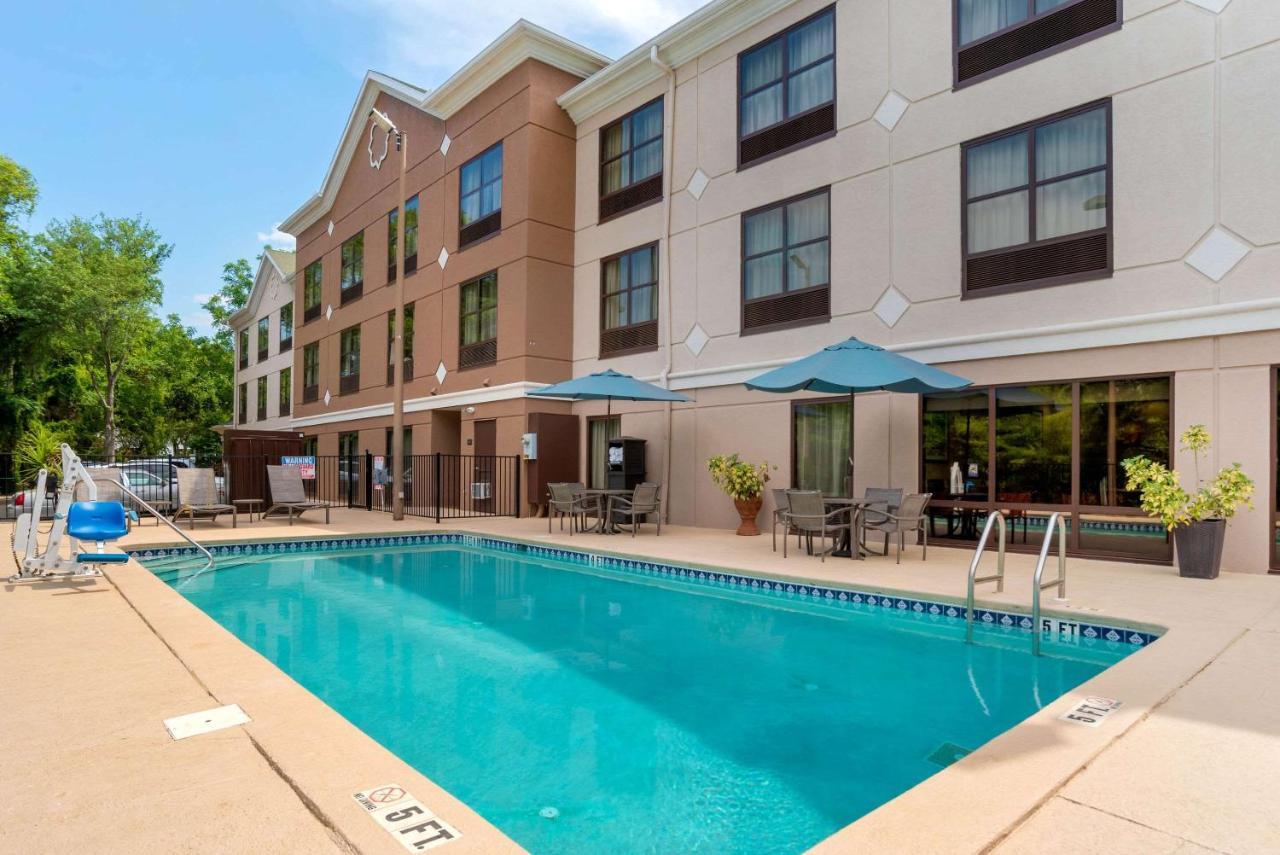Comfort Suites Tallahassee Capitol - University Area Kültér fotó