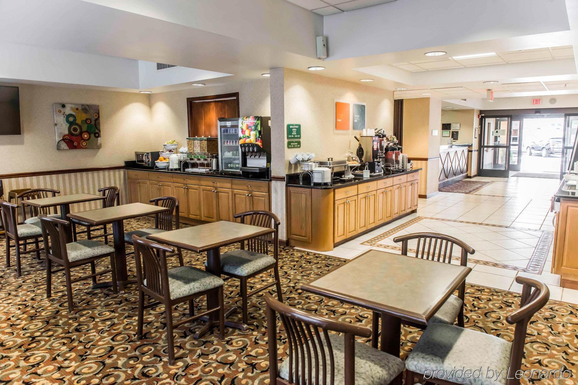 Comfort Suites Tallahassee Capitol - University Area Kültér fotó